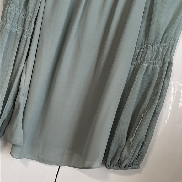 I.N.C NWOT Elegant Sage Green Frill Sleeve Bohemian Women's Blouse, Size M - Picture 8 of 11